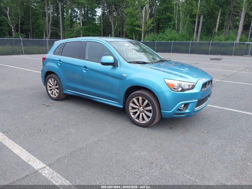Photo of the 2011 MITSUBISHI OUTLANDER SPORT SE