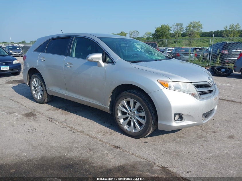Photo of the 2014 TOYOTA VENZA LE